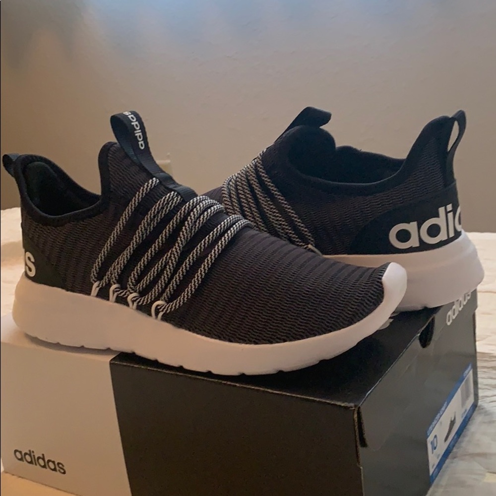 NWT Adidas lite racer adapt size 10